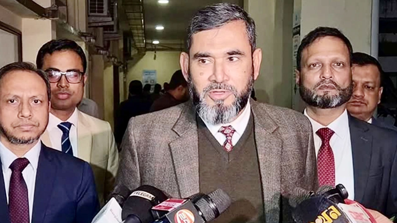 ভোটের আগে ও পরে রোহিঙ্গা ক্যাম্প সিল করে রাখা হবে: ইসি সানাউল্লাহ